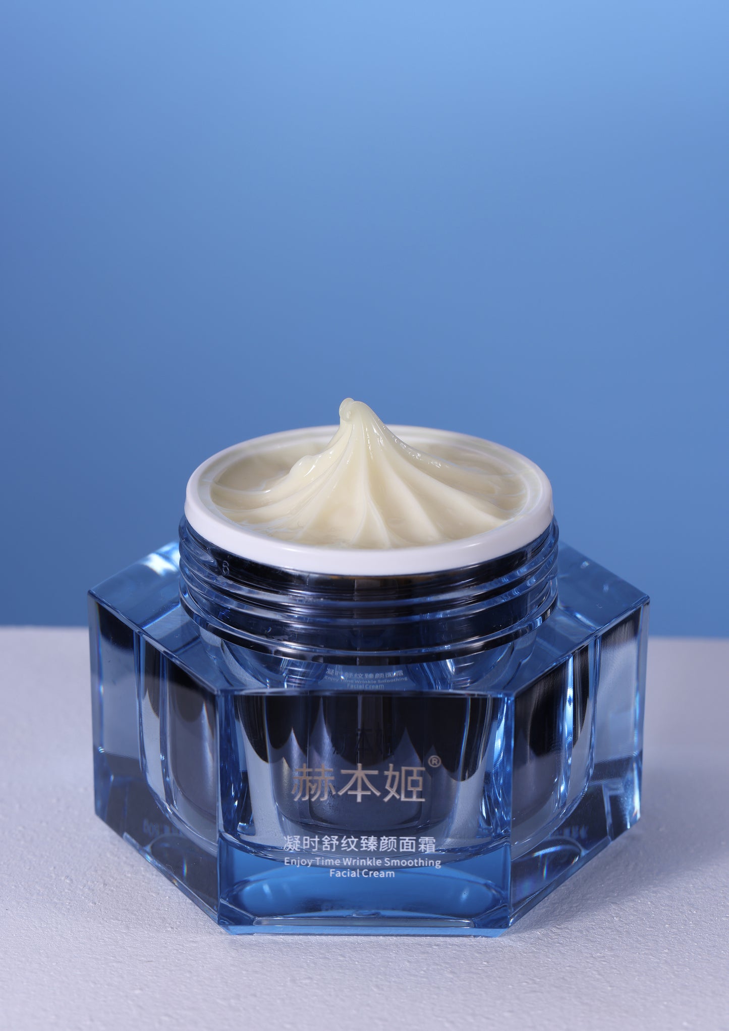 Cream that fights skin oxidative glycation and photoaging all the time